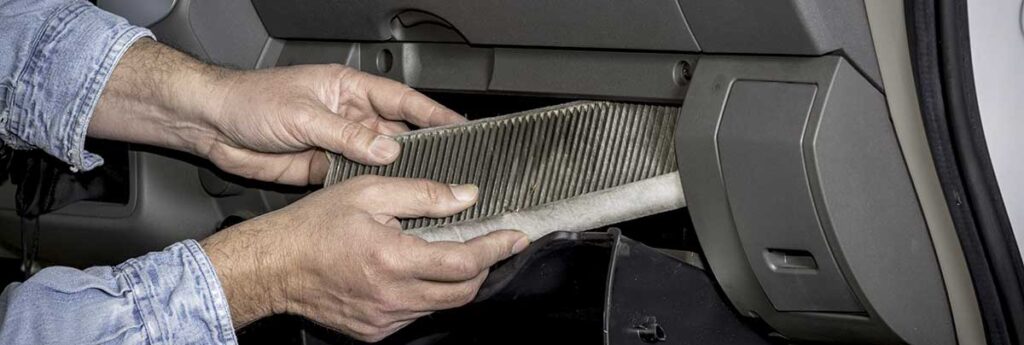 Auto Cabin Air Filter Replacement
